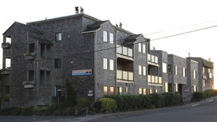 Land's End Motel