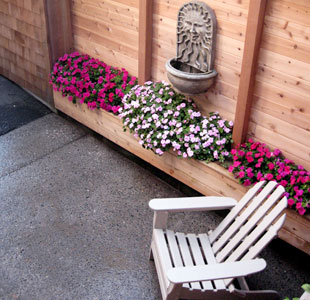 Amenities at Land's End Motel - Balcony